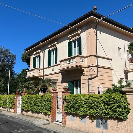 Apartmán Monolocale Pura Vida Viareggio Exteriér fotografie